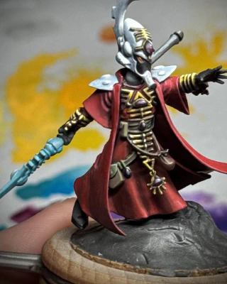 The little man’s hat is a little less stark, maybe? Turns out white is trickier to smooth than yellow. This seems unfair, somehow.