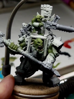 A little bit of detailing has been added to the faces and some variation to the skin tone, just to see how obvious any mask lines might be.
