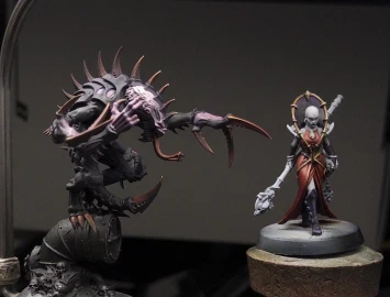 🎵 Pipe Bug and Bug Lady, sitting in a tree… 🎵
